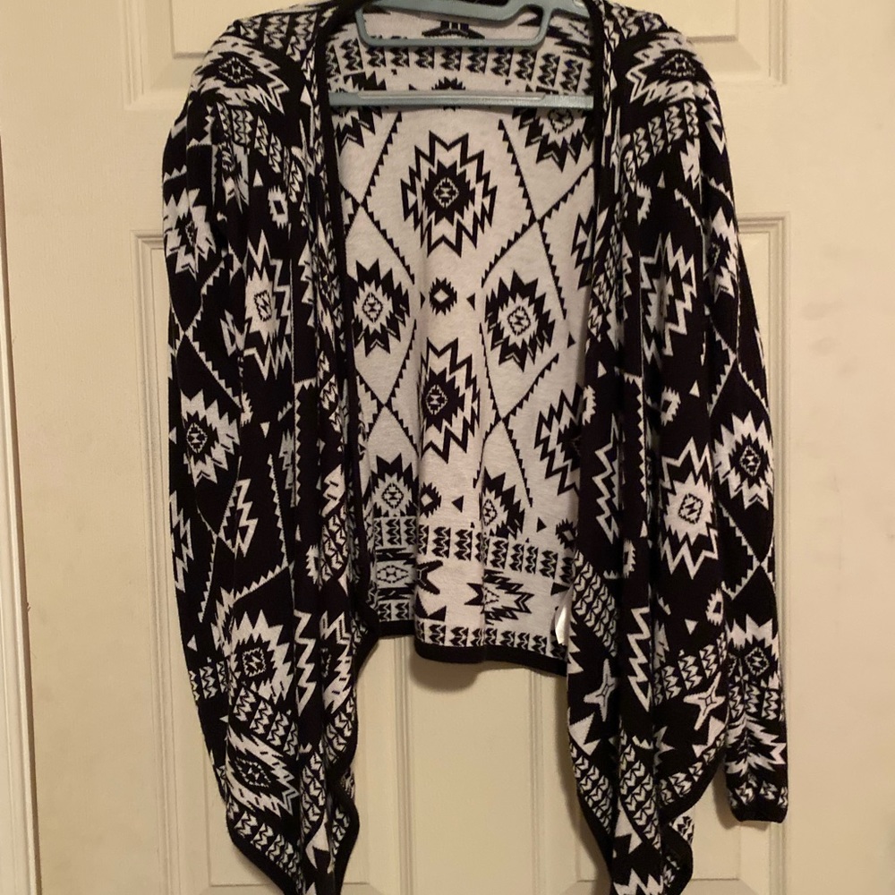 H&M Black and white cardigan